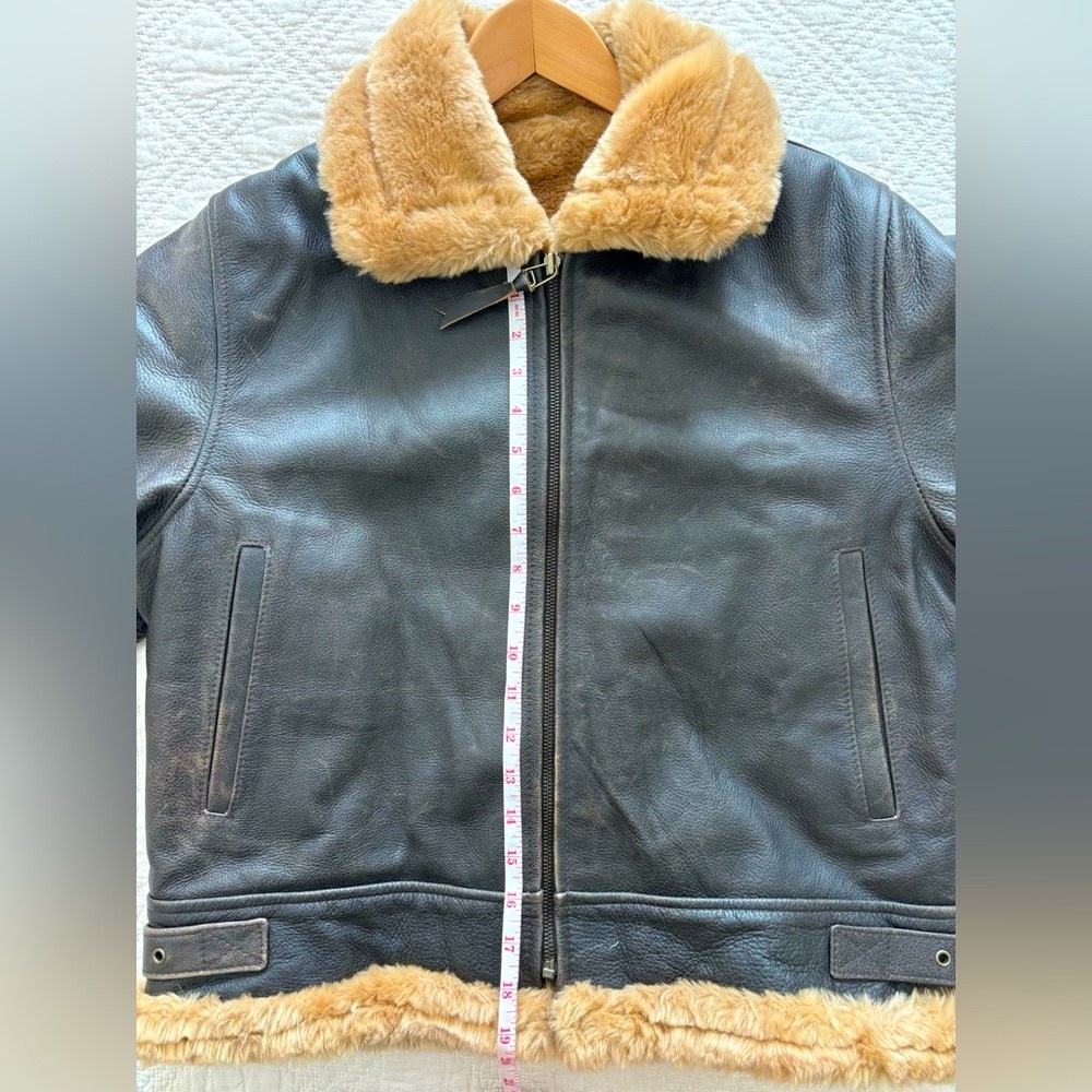 Leather Bomber Jacket vintage B3 USAAF. Medium. Real leather.